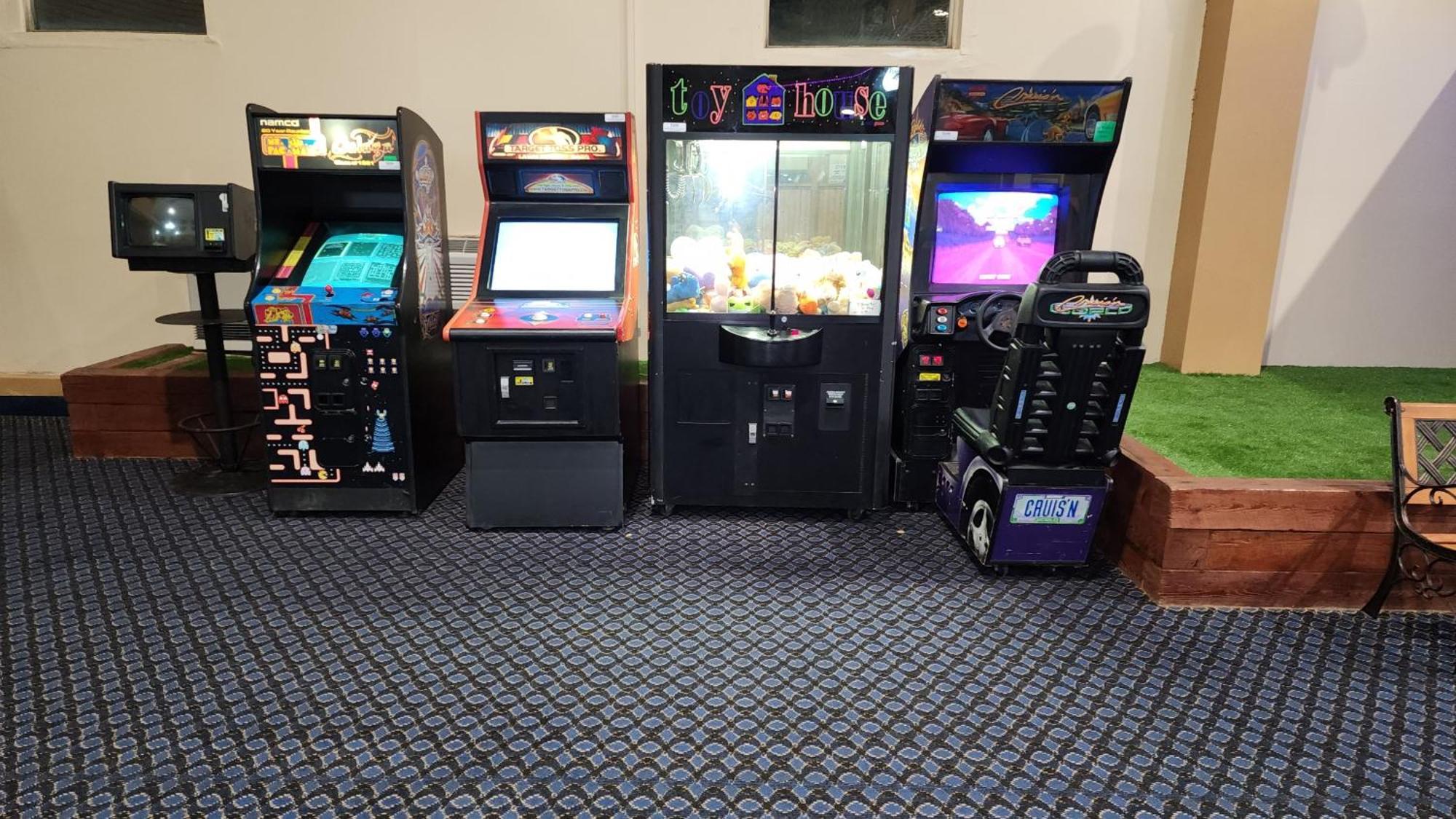 Katahdin Inn & Suites Millinocket Dış mekan fotoğraf