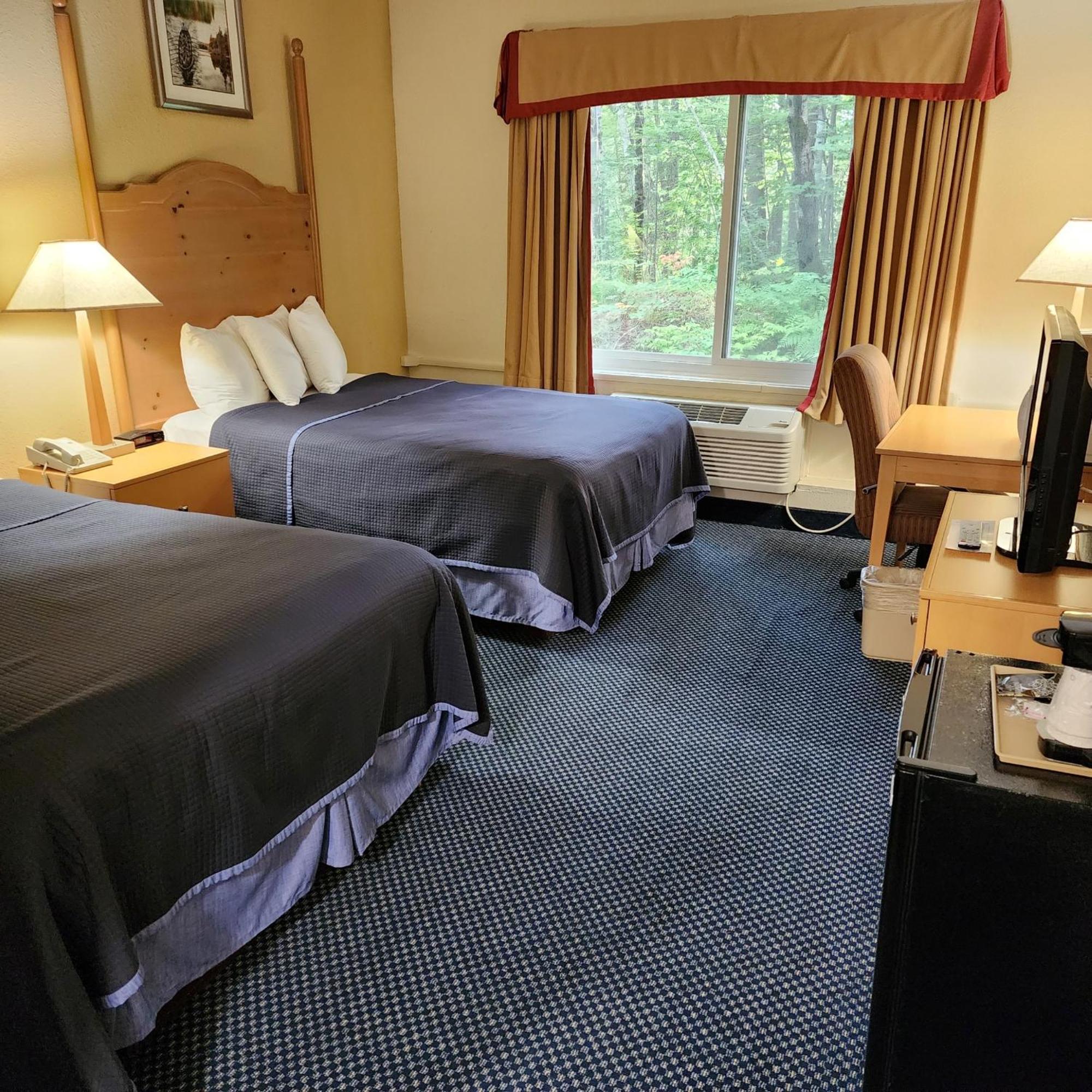 Katahdin Inn & Suites Millinocket Dış mekan fotoğraf
