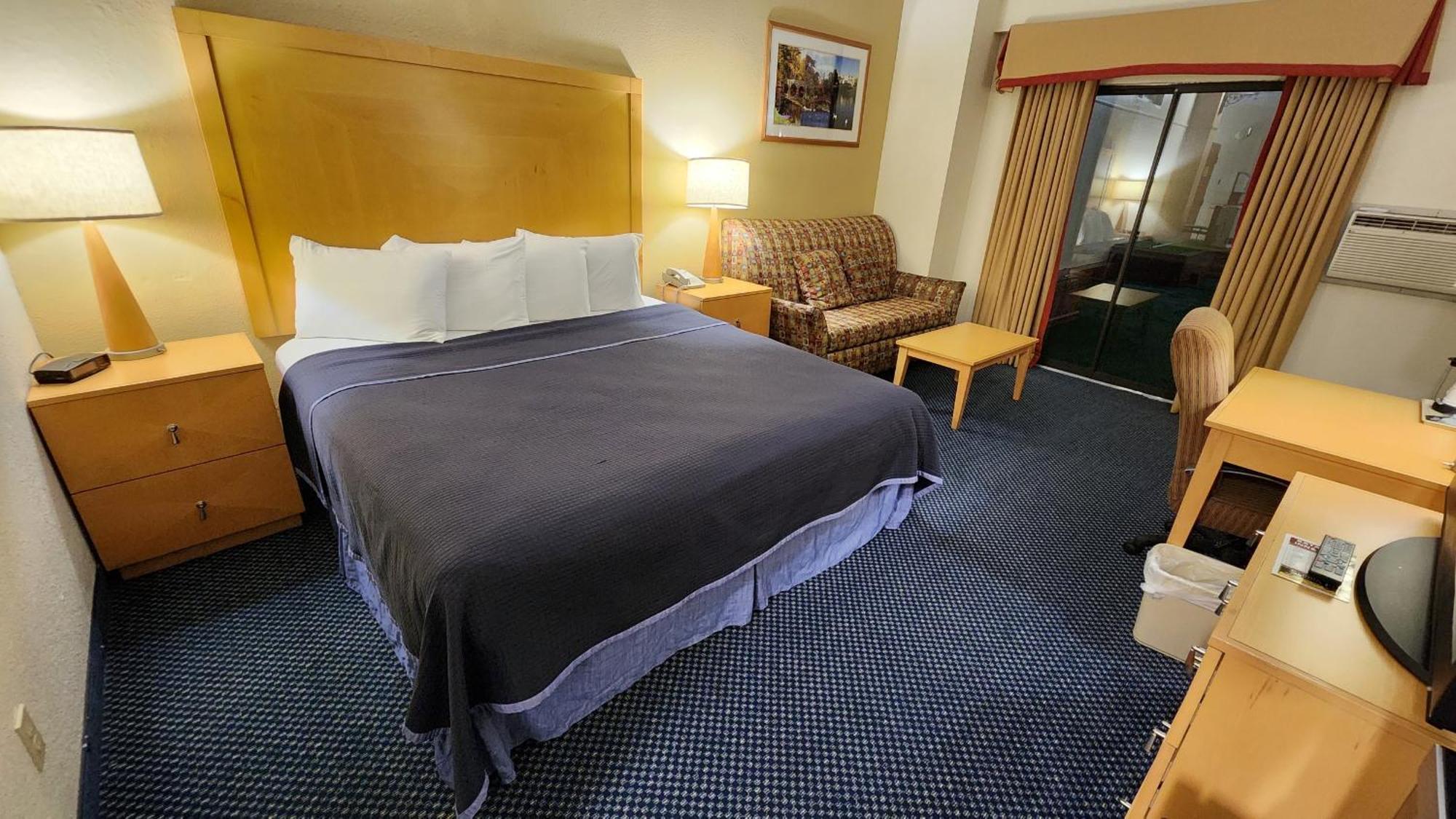 Katahdin Inn & Suites Millinocket Dış mekan fotoğraf