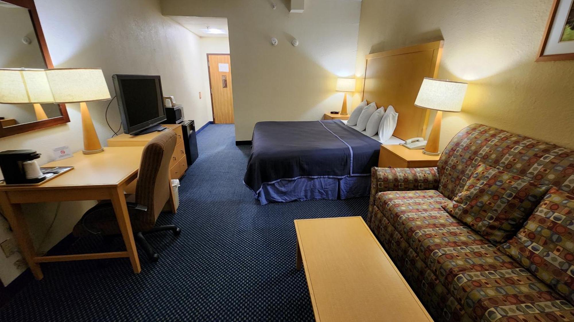 Katahdin Inn & Suites Millinocket Dış mekan fotoğraf